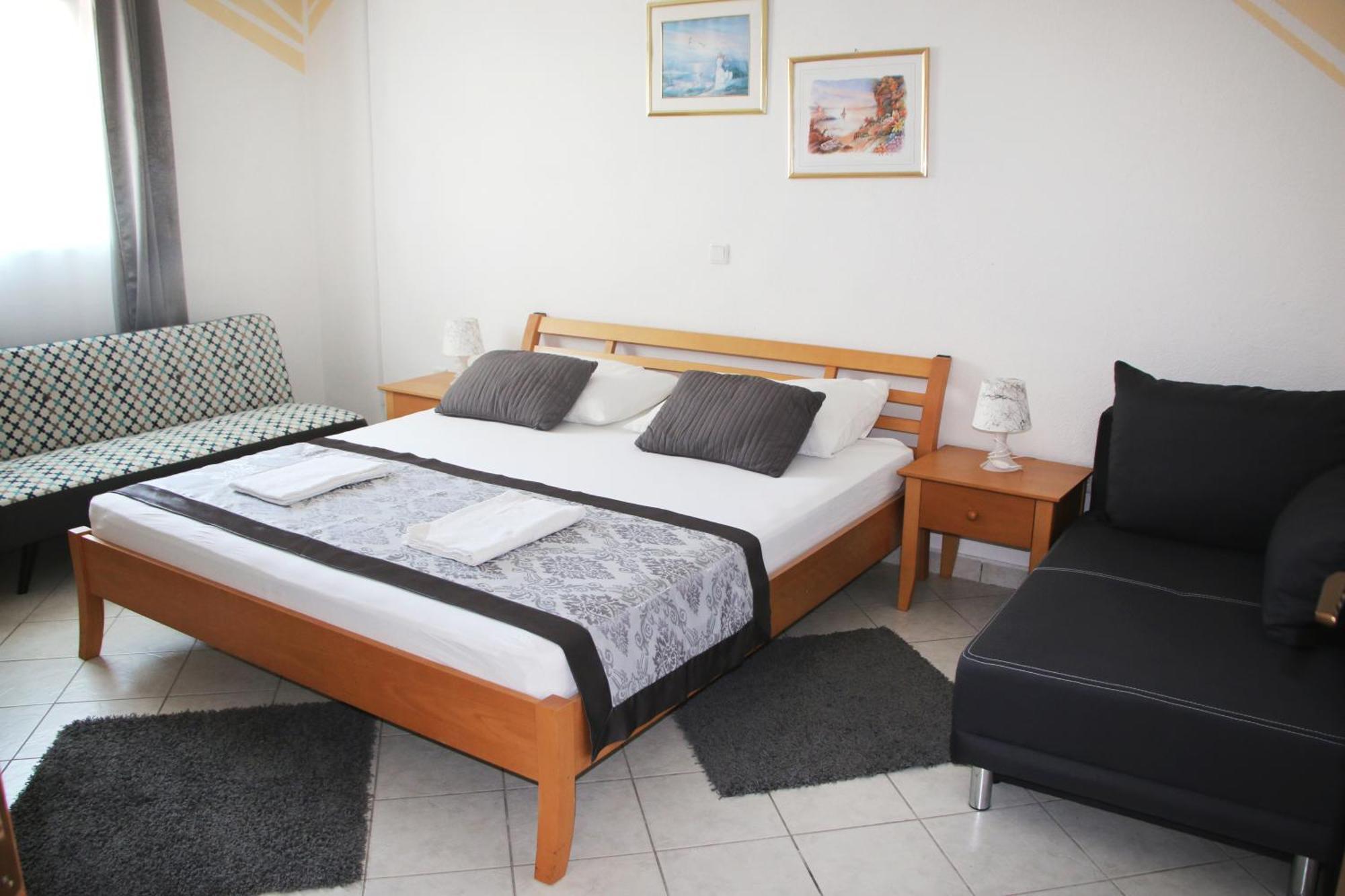 Apartments Gavric Трогір Екстер'єр фото